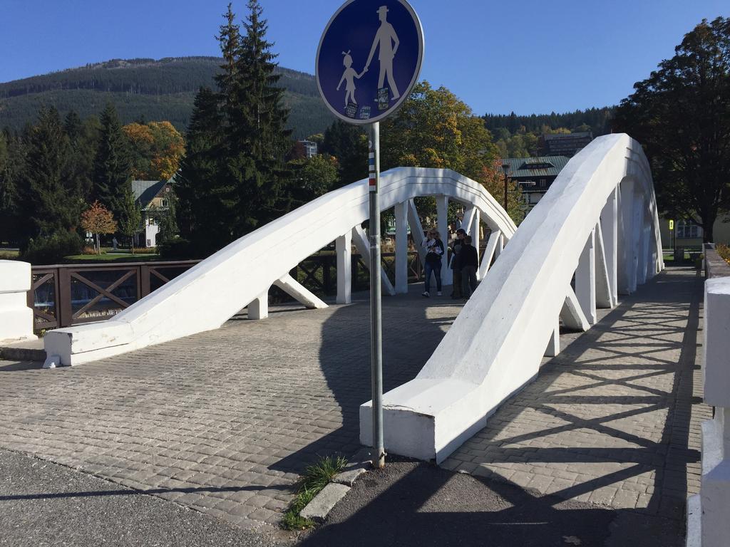 Ferienwohnung Lucni Dum Špindlerŭv Mlýn Exterior foto